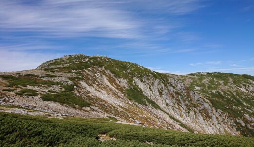 女性らしくメイクして登山デビュー！基本のケア＋メイク道具７選！